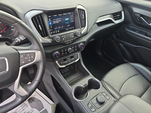 Used 2023 GMC Terrain SLT FWD image 22