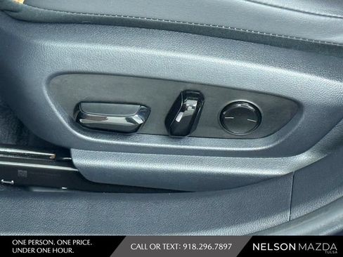 Used 2024 Lexus ES 350 w/ Premium Package FWD image 17