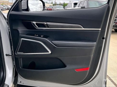 Used 2024 Kia Telluride SX X-Line image 22