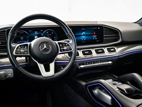 Used 2020 Mercedes-Benz GLE 350 4MATIC image 4