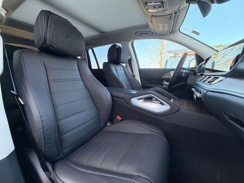 New 2026 Mercedes-Benz GLS 450 4MATIC image 44