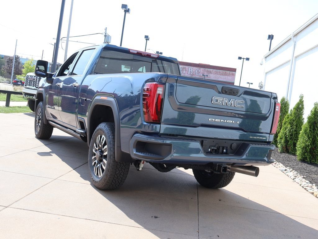 New 2026 GMC Sierra 2500 Denali Ultimate w/ Max Trailering Package AWD/4WD image 3