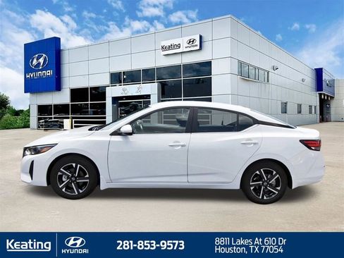 Used 2025 Nissan Sentra SV w/ All-Weather Package FWD image 8