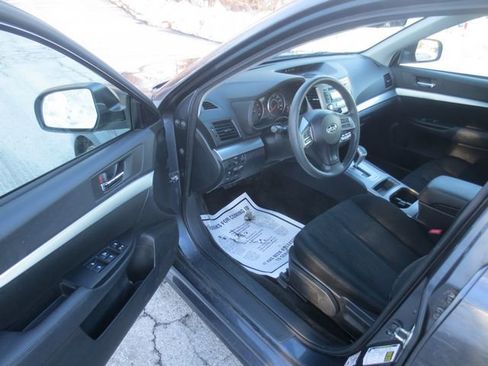 Used 2014 Subaru Legacy 2.5i w/ Alloy Wheel Package image 7