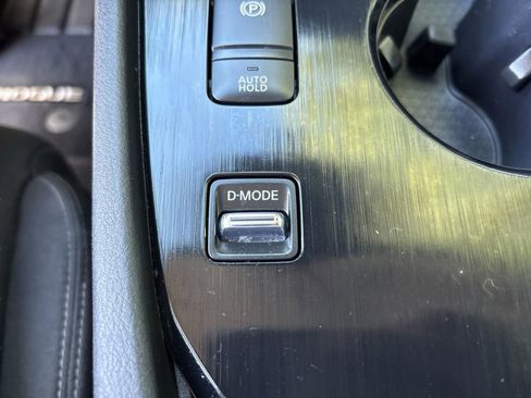 Used 2023 Nissan Rogue S FWD image 27
