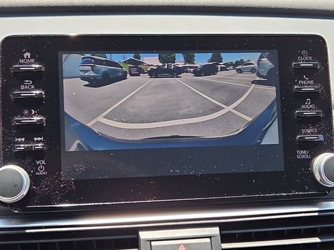 Used 2018 Honda Accord EX-L image 24