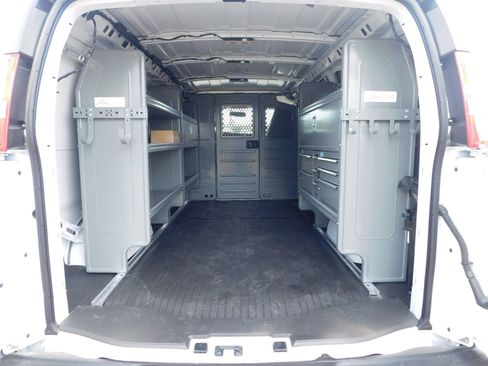 New 2024 Chevrolet Express 2500 w/ Driver Convenience Package image 25