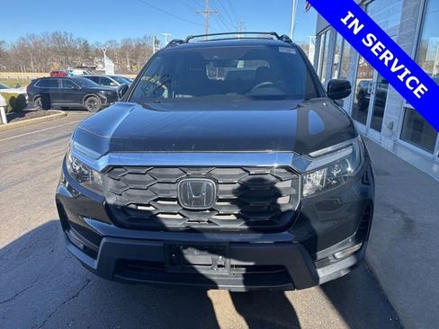 Used 2023 Honda Passport EX-L image 2