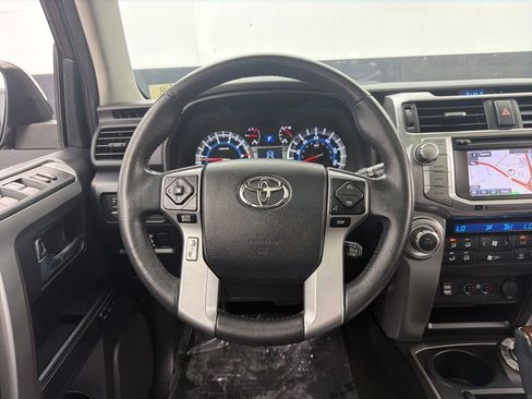 Used 2019 Toyota 4Runner Limited AWD/4WD image 8