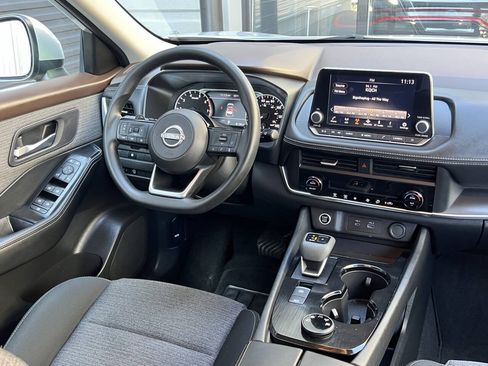 Used 2023 Nissan Rogue SV AWD/4WD image 22