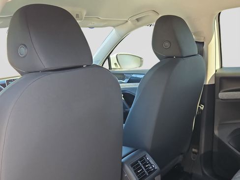 Certified 2026 Volkswagen Tiguan S FWD image 19