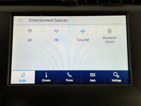 Used 2017 Ford Fusion SE w/ Fusion SE Technology Package image 23