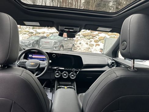 Certified 2024 Chevrolet Blazer EV LT image 21