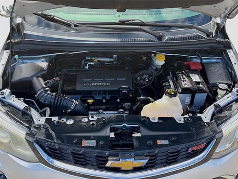 Used 2017 Chevrolet Sonic LT w/ Fun and Sun Package image 32