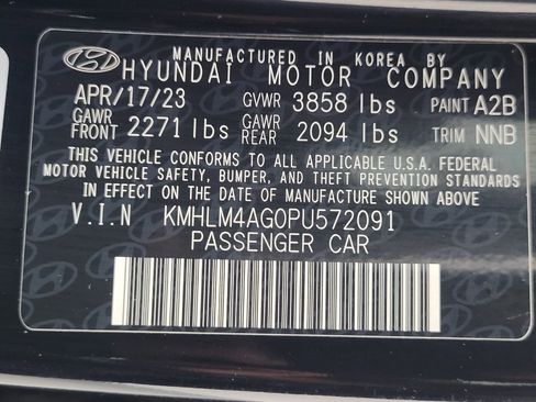 Used 2023 Hyundai Elantra SEL FWD image 33