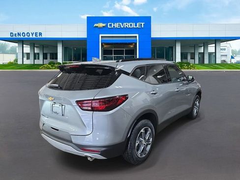 New 2026 Chevrolet Blazer LT w/ Convenience Package image 6