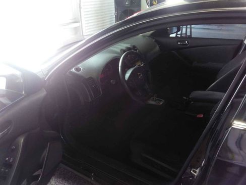 Used 2012 Nissan Altima 2.5 S w/ Convenience Pkg FWD image 13
