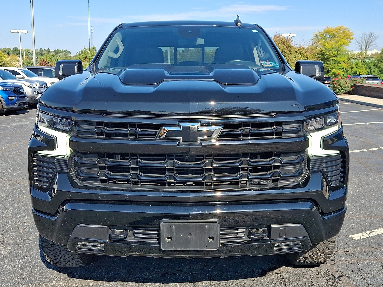 Certified 2023 Chevrolet Silverado 1500 LT Trail Boss w/ LT Trail Boss Premium Package AWD/4WD image 2