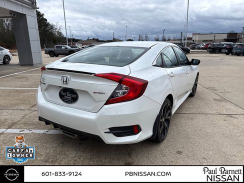 Used 2020 Honda Civic Sport image 8