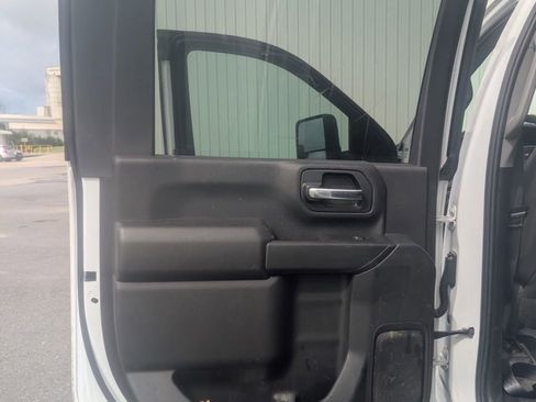 Used 2025 GMC Sierra 3500 Pro w/ 1SA Pro Safety Plus Package AWD/4WD image 20