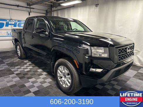 Used 2024 Nissan Frontier SV w/ SV Convenience Package image 4