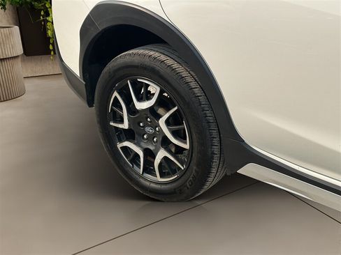 Used 2019 Subaru Crosstrek Hybrid w/ Moonroof Package w/Navigation AWD/4WD image 18