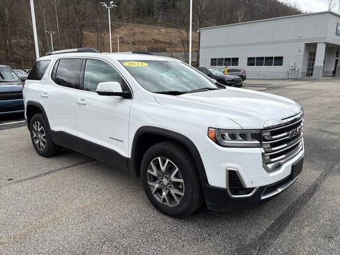 Certified 2023 GMC Acadia SLT AWD/4WD image 8