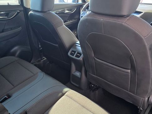 Used 2023 Buick Envision Preferred image 16