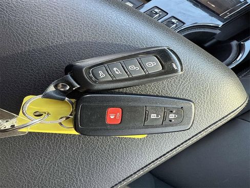 Used 2023 Toyota 4Runner 40th Anniversary SE image 36