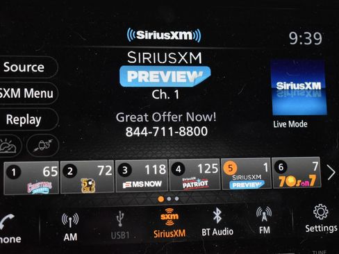 Used 2022 Nissan Frontier PRO-4X w/ Pro-4X Premium Package image 18