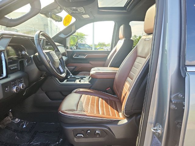 Certified 2025 GMC Sierra 2500 Denali Ultimate AWD/4WD image 13