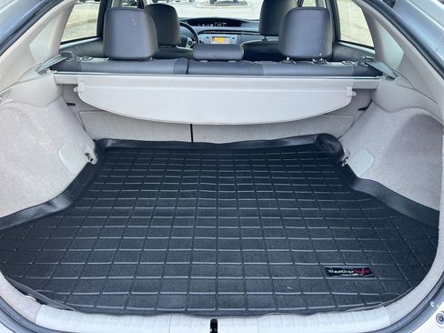 Used 2014 Toyota Prius Four image 25