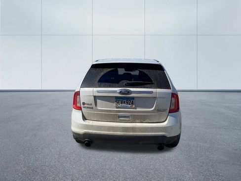 Used 2012 Ford Edge Limited w/ Driver Entry Pkg FWD image 5