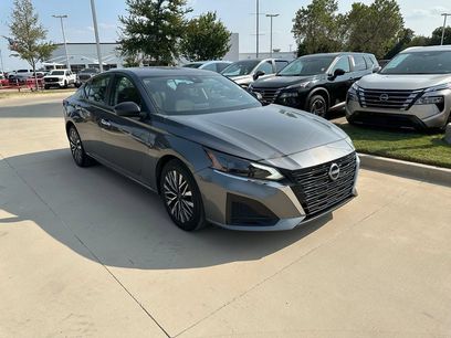 Certified 2025 Nissan Altima 2.5 SV