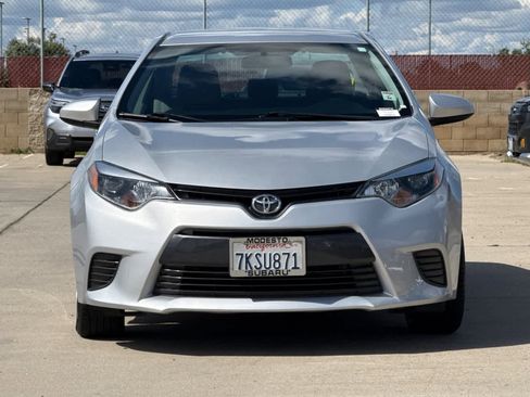 Used 2015 Toyota Corolla LE FWD image 8