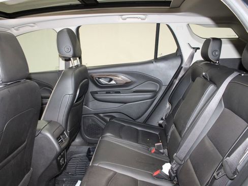 Used 2018 GMC Terrain Denali w/ Advanced Safety Package AWD/4WD image 18