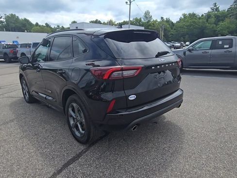 Certified 2023 Ford Escape ST-Line w/ Tech Pack #1 AWD/4WD image 18