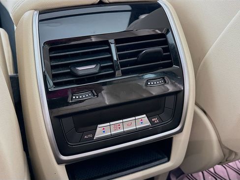 Used 2021 BMW X5 xDrive45e w/ Premium Package 3 image 33