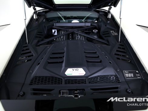 Used 2022 Lamborghini Huracan EVO AWD/4WD image 22