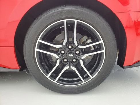 Used 2020 Ford Mustang Premium RWD image 10