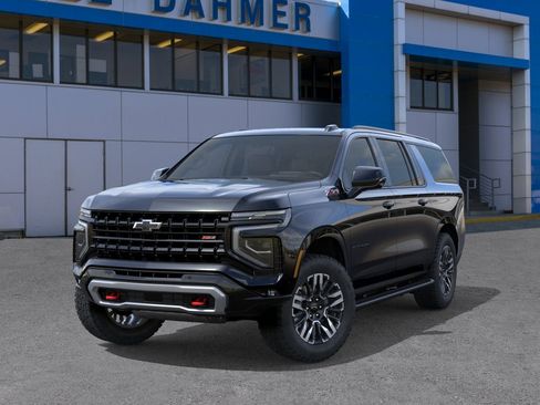 New 2026 Chevrolet Suburban Z71 w/ Z71 Off-Road Package AWD/4WD image 20