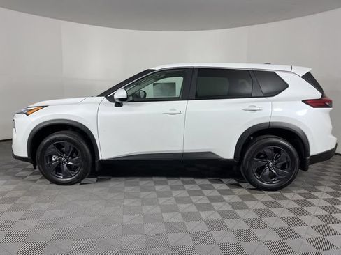 New 2026 Nissan Rogue SV FWD image 7