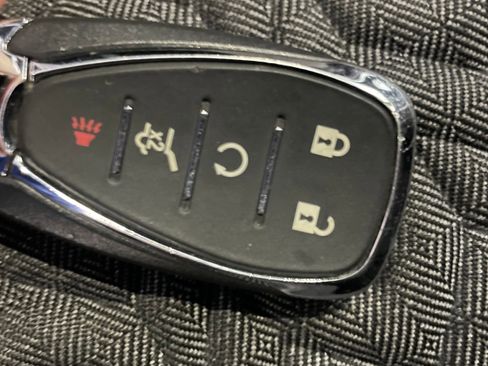 Used 2024 Chevrolet Equinox LT image 15