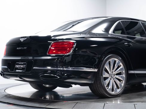 Used 2020 Bentley Flying Spur W12 AWD/4WD image 22