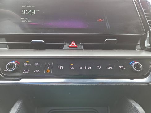 Used 2023 Kia Sportage EX image 21