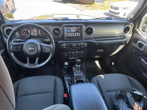 Used 2021 Jeep Wrangler Unlimited Sport AWD/4WD image 13