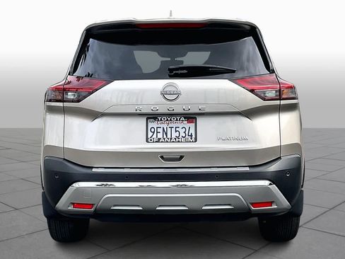 Used 2023 Nissan Rogue Platinum w/ Platinum Premium Package image 4
