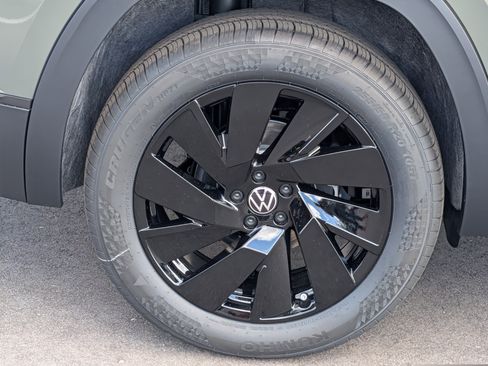 New 2026 Volkswagen Atlas SE AWD/4WD image 5