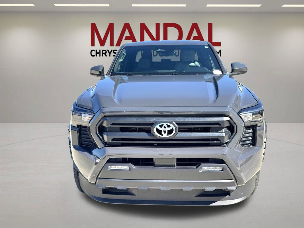 Used 2025 Toyota Tacoma SR5 RWD image 3