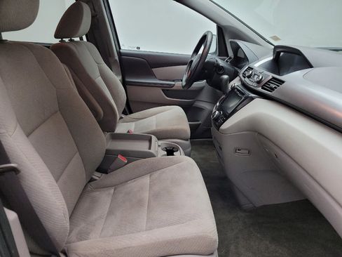 Used 2016 Honda Odyssey SE image 21